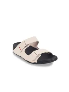fitflop Men Textured Leather Comfort Sandals