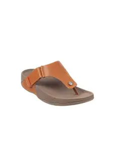 fitflop Men Textured Leather Comfort Sandals