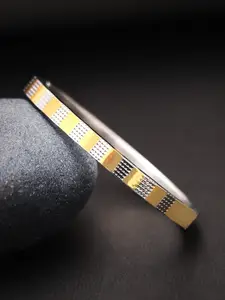 The Roadster Lifestyle Co. Men Silver-Plated Textured Kada Bracelet