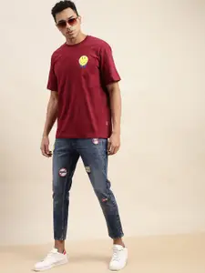VEIRDO Men Original Skinny Fit Mildly Distressed Light Fade Stretchable Jeans