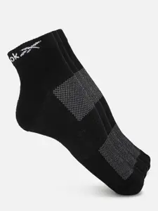 Reebok Men Pack Of 3 Patterned Pure-Cotton Ankle-Length Socks