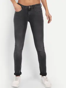 BROADSTAR Women Grey Skinny Fit Slash Knee Light Fade Stretchable Jeans