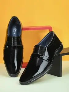 INVICTUS Men Textured Formal Slip-On Shoes