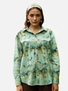 NEOFAA Women Green Printed Casual Shirt