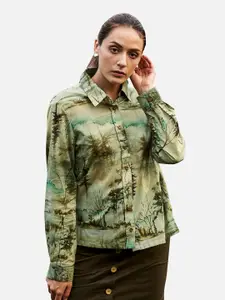 NEOFAA Women Green Printed Casual Shirt
