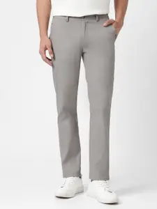 Urbano Fashion Men Grey Slim Fit Easy Wash Trousers