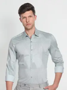 Arrow Geometric Printed Twill Pure Cotton Slim Fit Formal Shirt