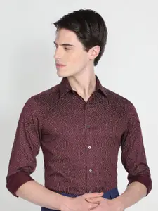 Arrow New York Skinny Fit Geometric Printed Twill Pure Cotton Formal Shirt