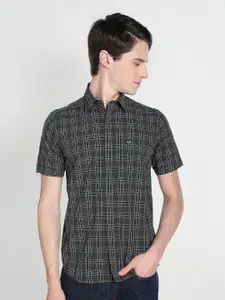 Arrow Sport Tartan Checks Pure Cotton Casual Shirt