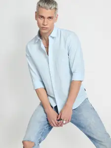 Flying Machine Spread Collar Slim Fit Casual Shirt