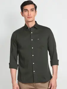 Arrow Sport Men Solid Manhattan Slim Fit Opaque Casual Shirt