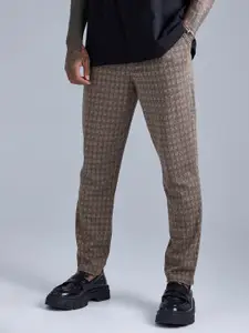 boohooMAN Self-Checked Jacquard Tapered Fit Trousers