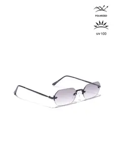 boohooMAN Men Oval Sunglasses with UV Protected Lens AMM15067