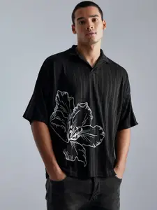 boohooMAN Oversized Floral Print Pleated Revere Polo Collar Drop-Shoulder Sleeves T-shirt