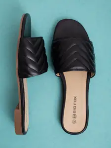 Big Fox Women Textured Open Toe Flats