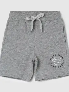 max Boys Mid-Rise Cotton Regular Shorts