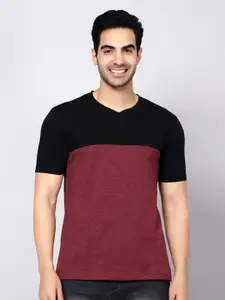 DIAZ Colourblocked Round Neck Cotton T-shirt