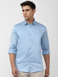 V Dot Spread Collar Slim Fit Casual Shirt