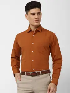 Van Heusen Spread Collar Opaque Formal Shirt