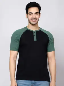 DIAZ Raglan Sleeves Colourblocked Regular Fit Cotton T-shirt