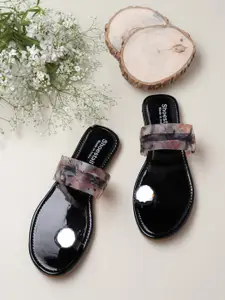 Shoestail Printed One Toe Flats