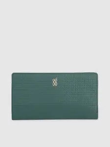 Baggit Women Geometric Textured Two Fold Wallet