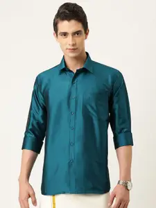 THANGAMAGAN Standard Fit Spread Collar Art Silk Party Shirt