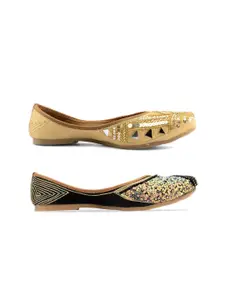 DESI COLOUR Women Pack Of 2 Embellished Ethnic Mojaris