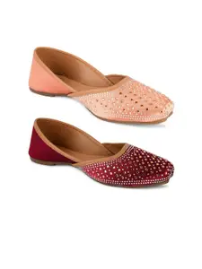 DESI COLOUR Women Pack Of 2 Embellished Ethnic Mojaris