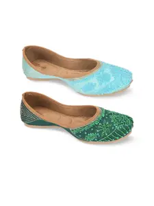 DESI COLOUR Women Pack Of 2 Embellished Ethnic Mojaris