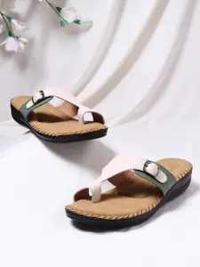 TRASE Colourblocked One Toe Flats