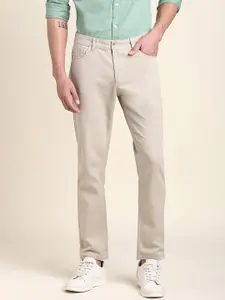 Dennis Lingo Men Mid-Rise Comfort Slim Fit Chinos Trousers