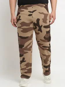 plusS Men Plus Size Camouflage Printed Straight Cotton Track Pants