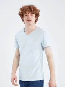 DeFacto V-Neck Pure Cotton T-Shirt
