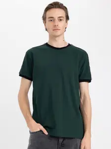 DeFacto Drop-Shoulder Sleeves Cotton T-shirt