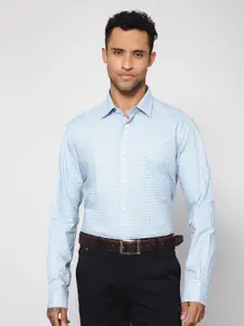 Cantabil Spread Collar Textured Formal Shirt