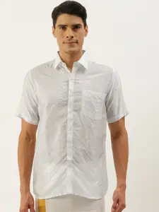 THANGAMAGAN Spread Collar Standard Casual Shirt