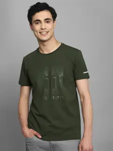 Louis Philippe Sport Men Graphic Printed Cotton Slim Fit T-shirt