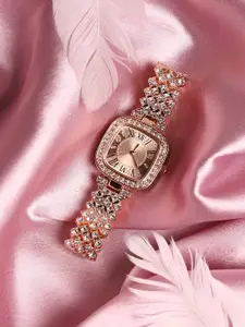 HAUTE SAUCE by  Campus Sutra HAUTE SAUCE by Campus Sutra Women Bracelet Style Straps Analogue Watch SS23_HSWC1105