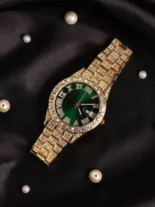 HAUTE SAUCE by  Campus Sutra Women Bracelet Style Straps Analogue Watch SS23_HSWC1100