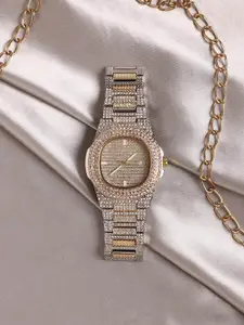 HAUTE SAUCE by  Campus Sutra Women Embellished Bracelet Style Analogue Watch SS23_HSWC1093