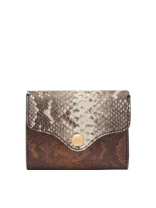 Fossil Women Abstract Printed Leather Three Fold Wallet with SD Card Holder