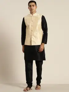 SOJANYA Mandarin Collar Regular Kurta With Churidar & With Nehru Jacket