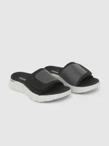 Skechers Men GO WALK FLEX  Comfort Sandals
