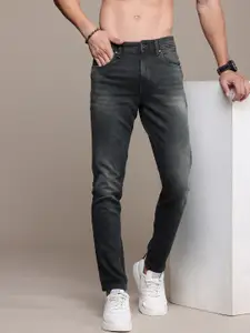 The Roadster Life Co. Men Straight Fit Light Fade Stretchable Jeans