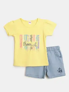 V-Mart Infant Girls Printed Cotton T-shirt with Shorts
