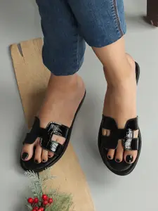 ADIVER Women Textured Open Toe Slip On Flats
