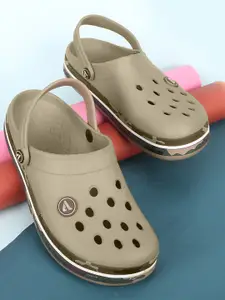 Aqualite Men Round Toe Slip On Clogs