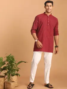 VASTRAMAY Striped Pure Cotton Sustainable Kurta with Pyjamas
