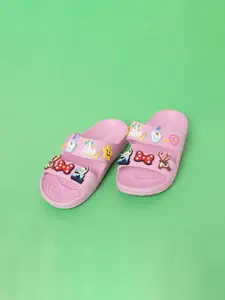 Fame Forever by Lifestyle Girls Self Design Rubber Sliders